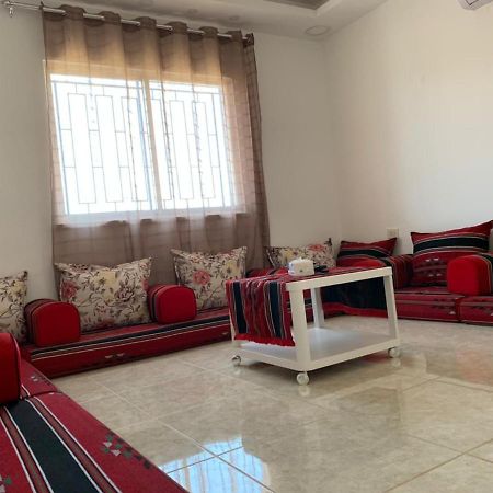 Gedara Guesthouse: Enjoy Unforgettable Scenes Umm Qays Экстерьер фото