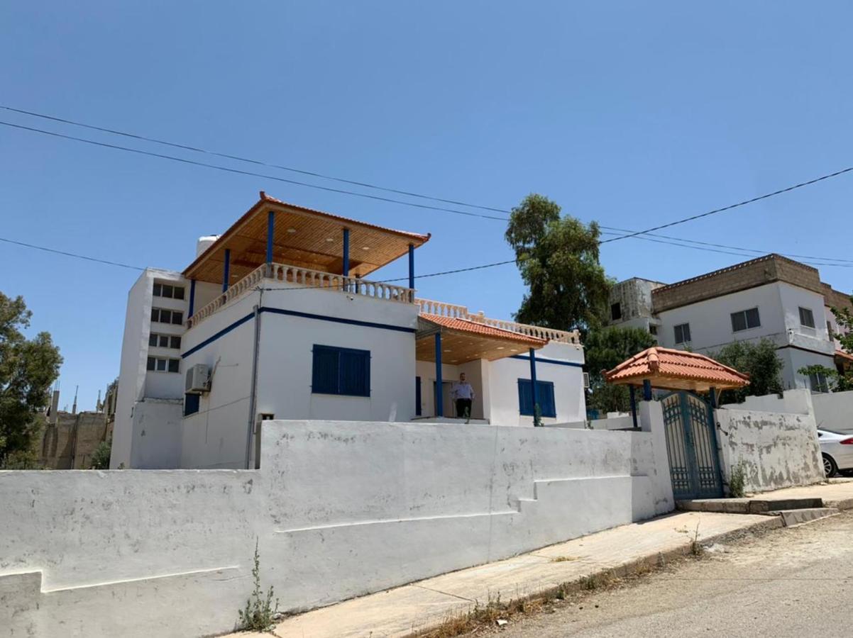 Gedara Guesthouse: Enjoy Unforgettable Scenes Umm Qays Экстерьер фото